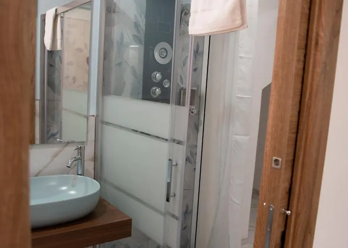 Guest house La Dolce & 4*