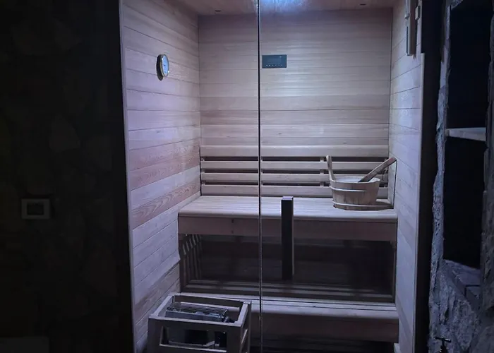 Guest house La Dolce & 4*