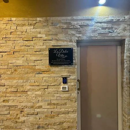 Maison d'hôtes La Dolce Rooms&suite